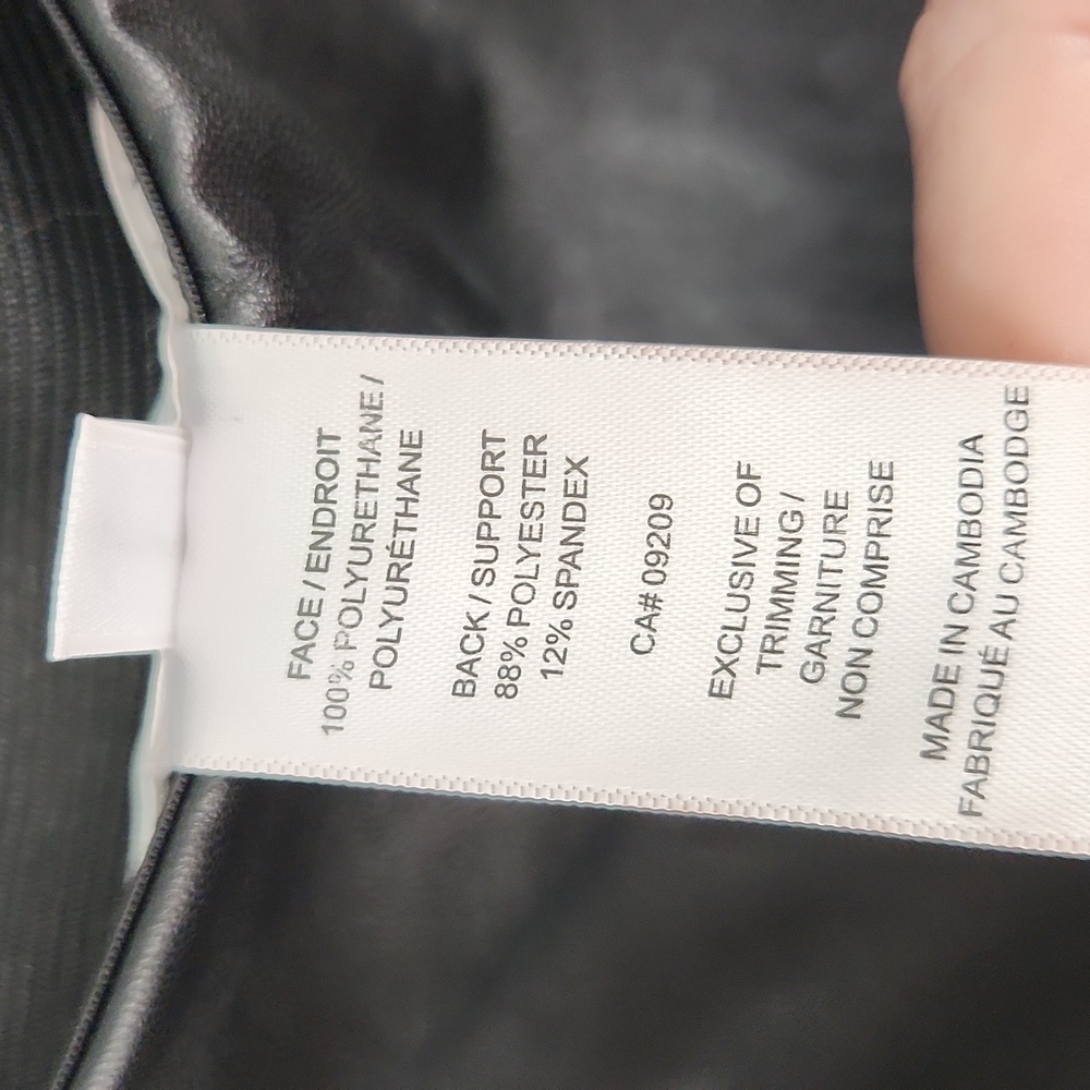 Faux Leather Black Leggings - Picture 5 of 11